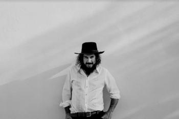 Capossela.jpg