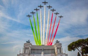Frecce-Tricolori-il-2-giugno.jpg