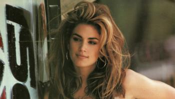 cindy-crawford-pepsi-hed-2022.jpeg